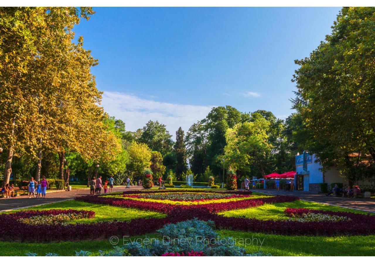 Luxury On The First Line To The Sea * Burgas